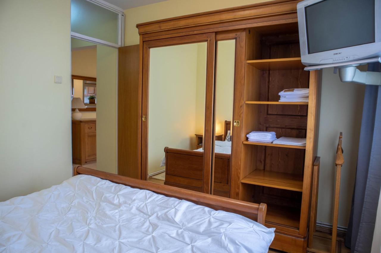 Oak Apartment - Piata Victoriei Bucharest Luaran gambar